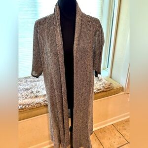 Eileen Fisher Black and White 3/4 sleeve duster sweater